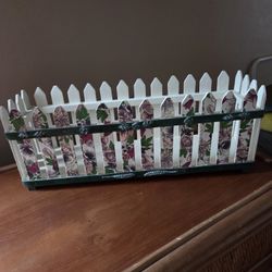 Pretty Wooden Basket Excellent Condition 