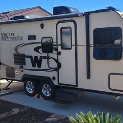 2016 Winnebago Micro Minnie 2106FBS