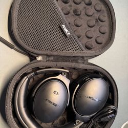 Bose QuietComfort SC Noise Canceling Headphones