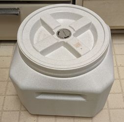 Gamma Pet Food Storage Container Airtight Leak proof protection Lid
