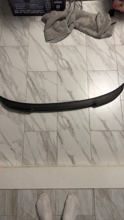 Broken carbon fiber spoiler