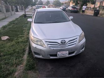 Toyota Camry 2010
