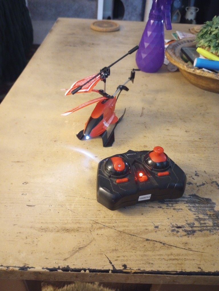 SkyRover Vigilante KnightVision Helicopter