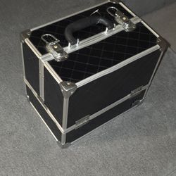 Caboodles Black Quilted Train Case