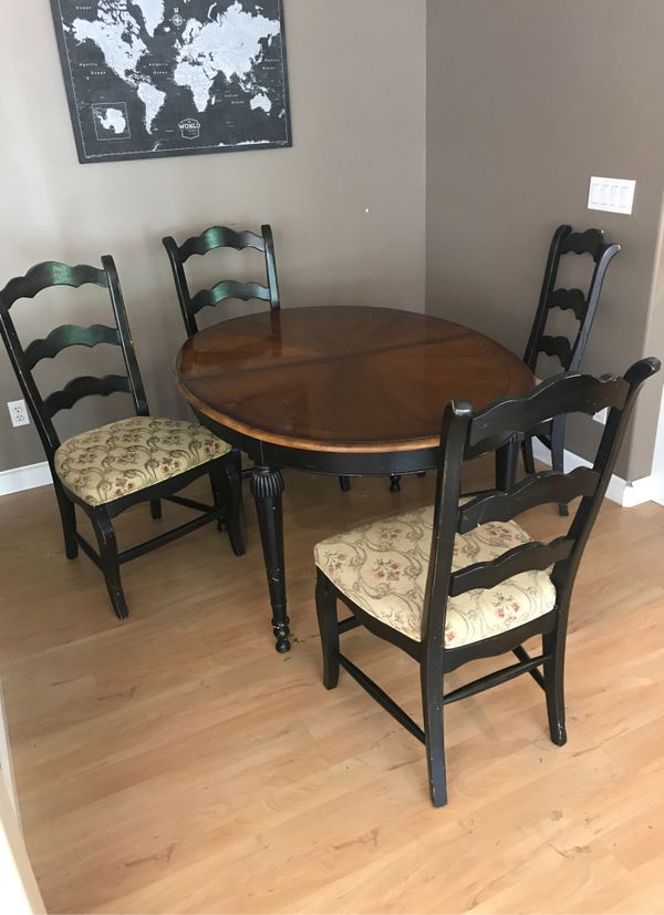 Drexel heritage dining room table and chairs for Sale in ...