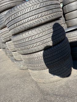 235/45/19 Continental Tires xon 65% de vida las 4