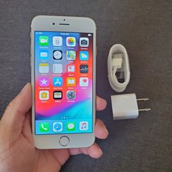 iPhone 6 - UNLOCKED - Like New