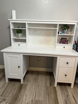 IKEA Hemnes Desk w/white Hutch