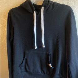 Large Black Hoodie 