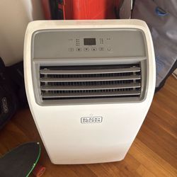 Black Decker AC