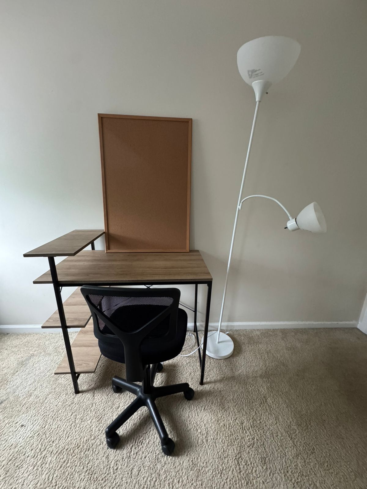 $100 4 items: Desk+ Chair+ Corkboard + Floor Lamp