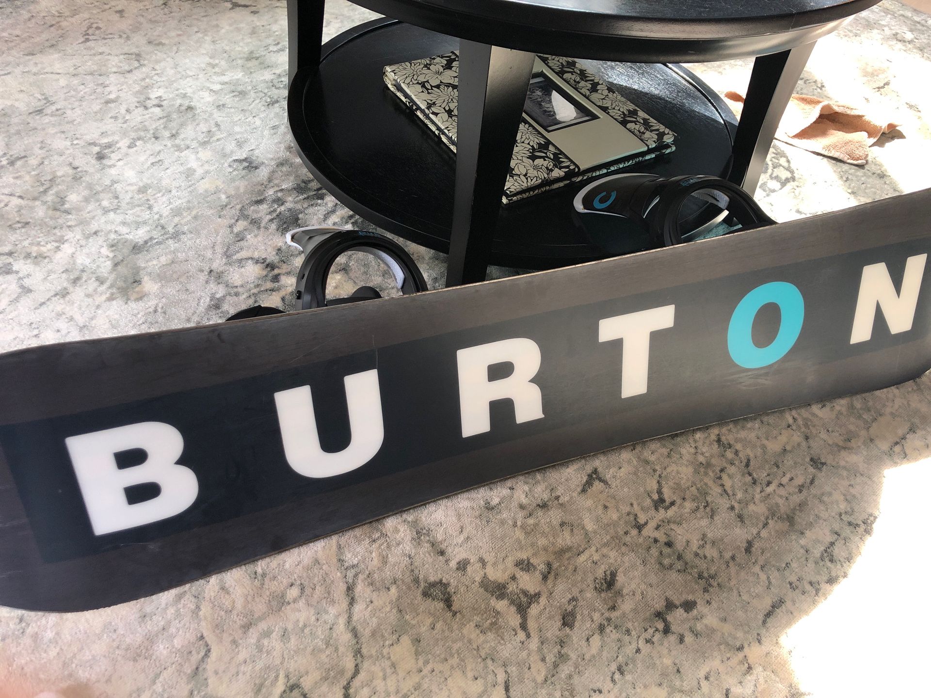 2019 Burton Custom Smalls Snowboard 135 for Sale in Naperville, IL