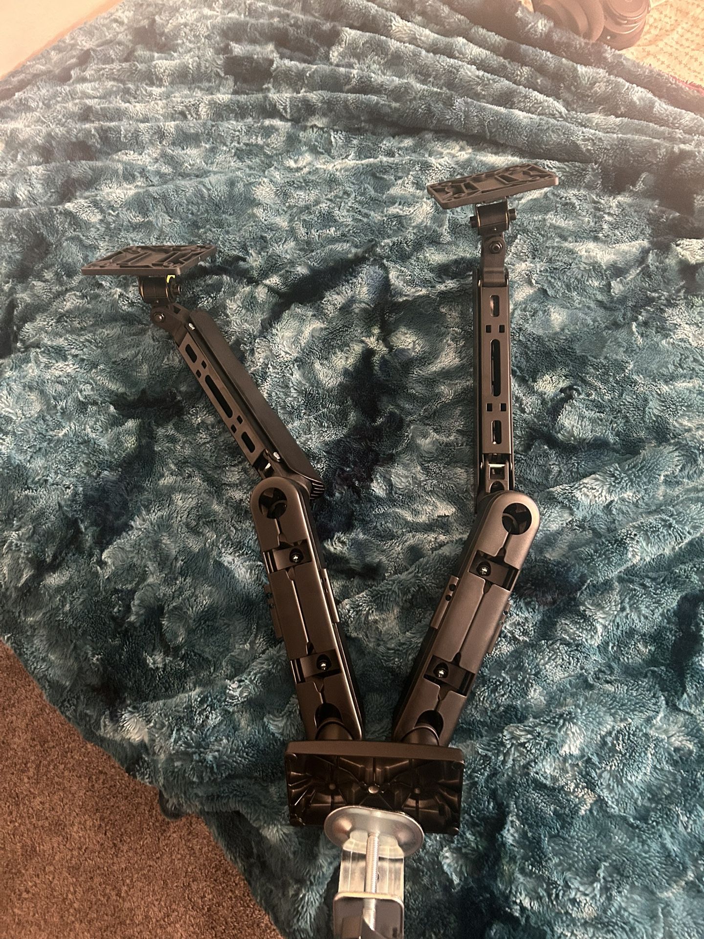 Monitor Arms