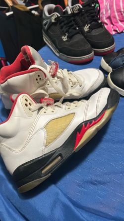 Nike Air Jordan 5 Retro Fire Red 2013 GS Sz 5.5 Y Athletic Shoes