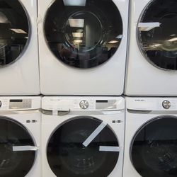 New Samsung Front Loading Washer And Stackable Gas Dryer Set With Steam 