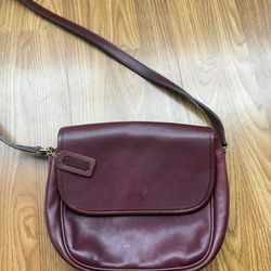 Vintage Coach 4150 Red Soho Fletcher Saddle Leather Shoulder Bag Good condition