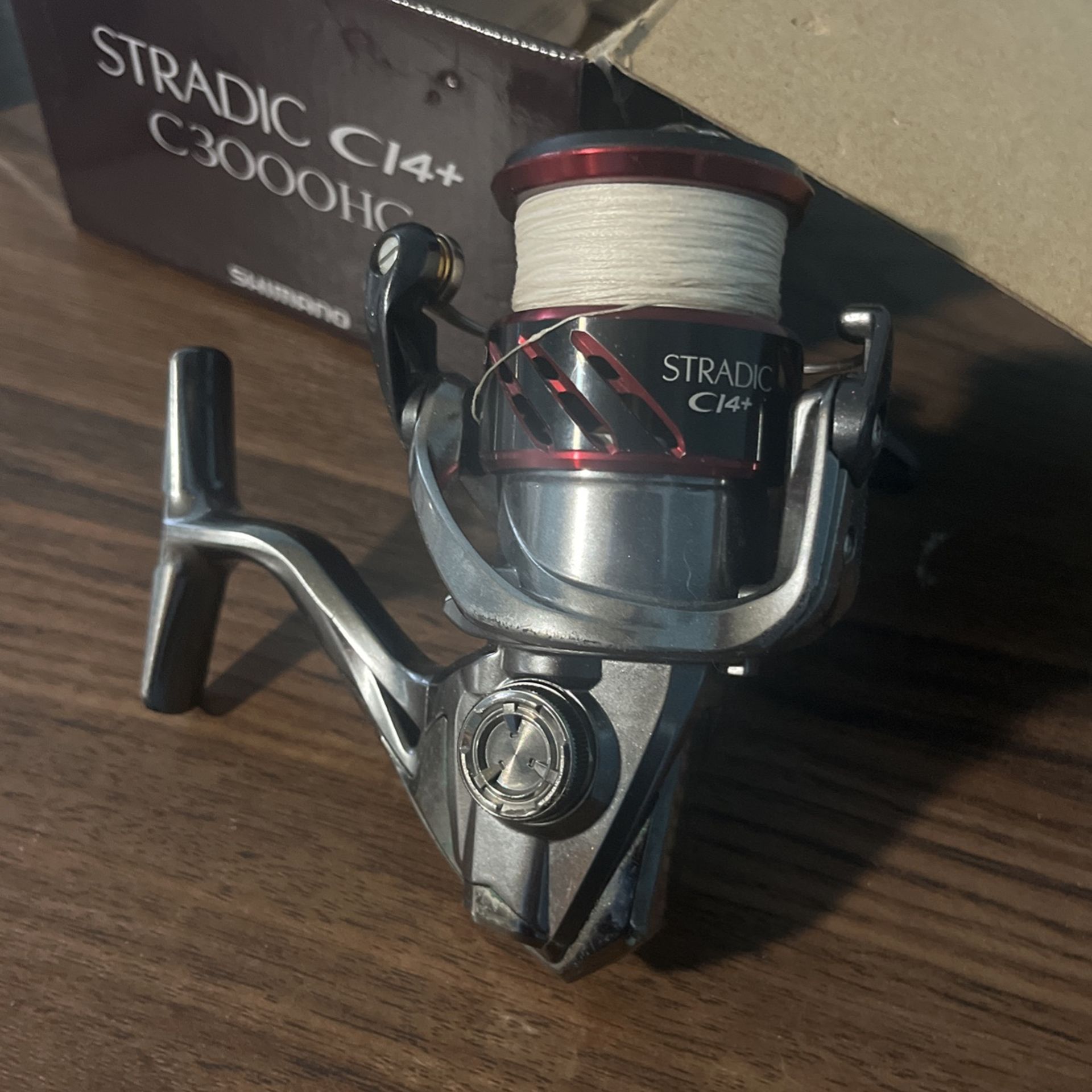 Stradic Ci4 Plus C3000hg