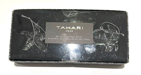 TAHARI HOME SET OF 3 SOLID ACRYLIC SEASHELL ORNAMENTS