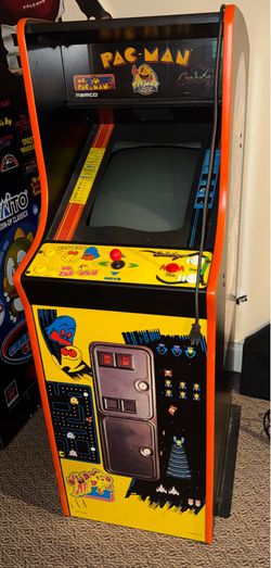 Vintage Pac-Man Arcade Machine 25th Anniversary
