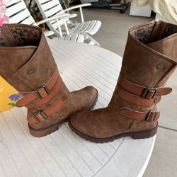 Blowfish Malibu Raexly Women’s Rider Boots.  Size 8.