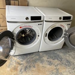 New Open Box Samsung Washer And Dryer 27” Scratch And Dents In Good Working Conditions 