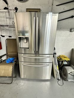Samsung Refrigerator 