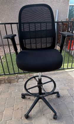 ADJUSTABLE  DRAFTING OFFICE CHAIR $65 OBO