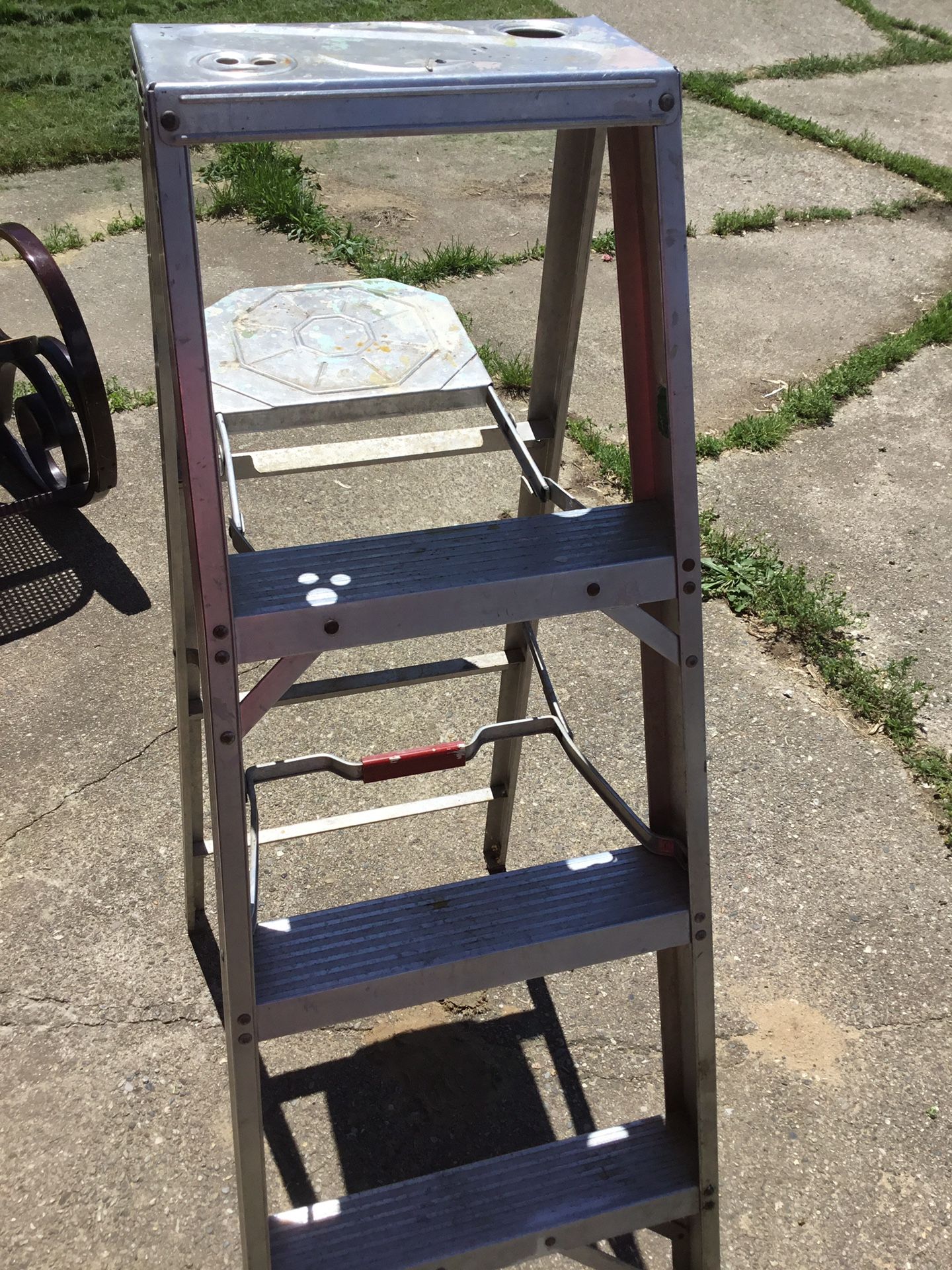 4’ Aluminum Ladder
