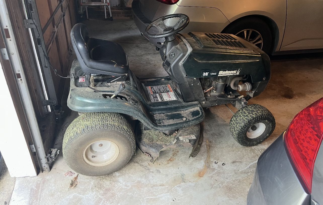 Riding Lawn Mower