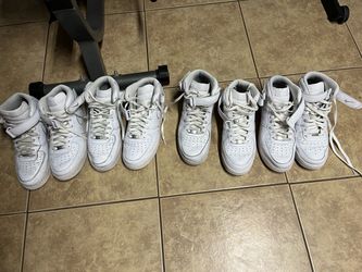 Nike Air Force 1 shoes lot of 4 size