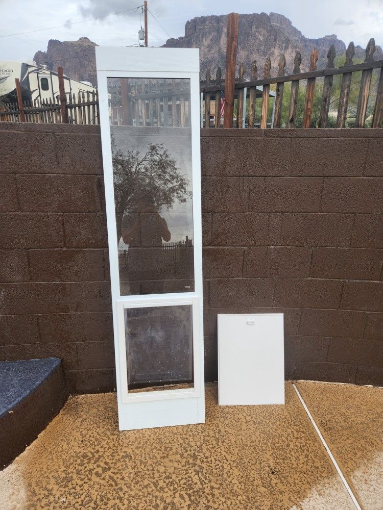 Ideal Pet Dog Door With Tempered Glass