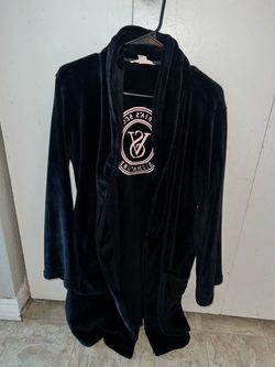 VS Robe