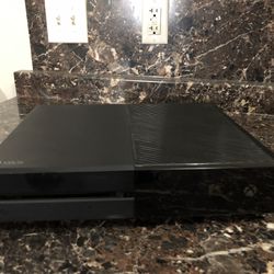 XBOX ONE CONSOLE / GAMES
