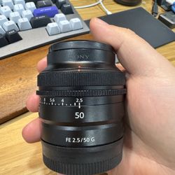 Sony 50 2.5 G lens