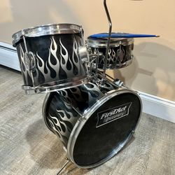 First act child’s drum set