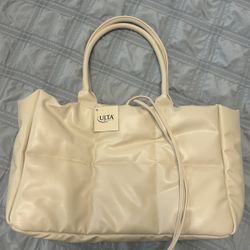 New Cream Purse