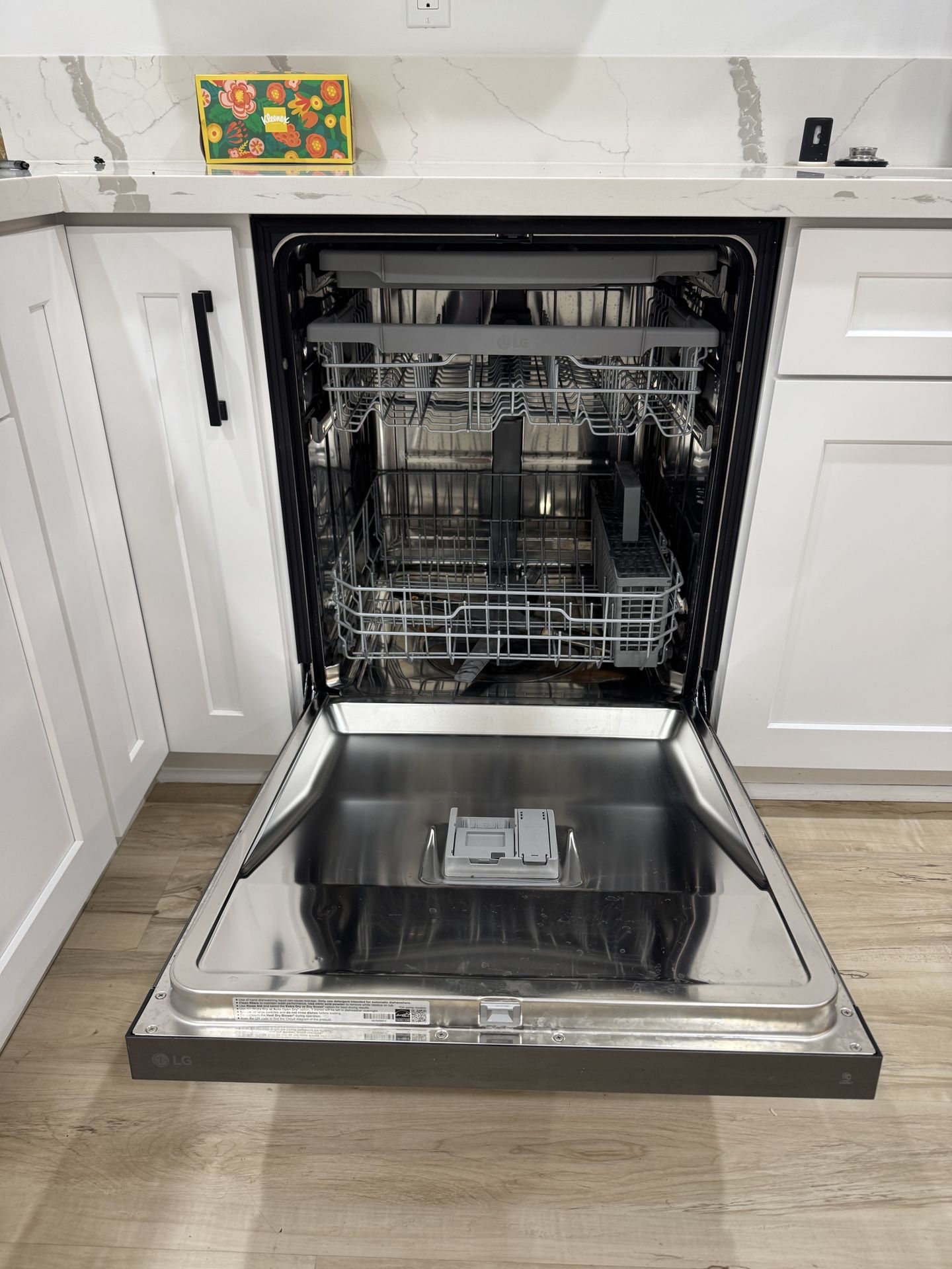 LG Dishwasher 