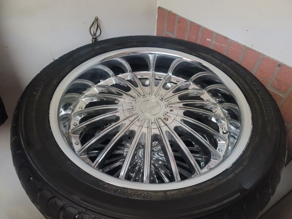 22inch Gino Rims With Tires