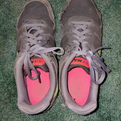 Nike Air Max Sneakers Size 10
