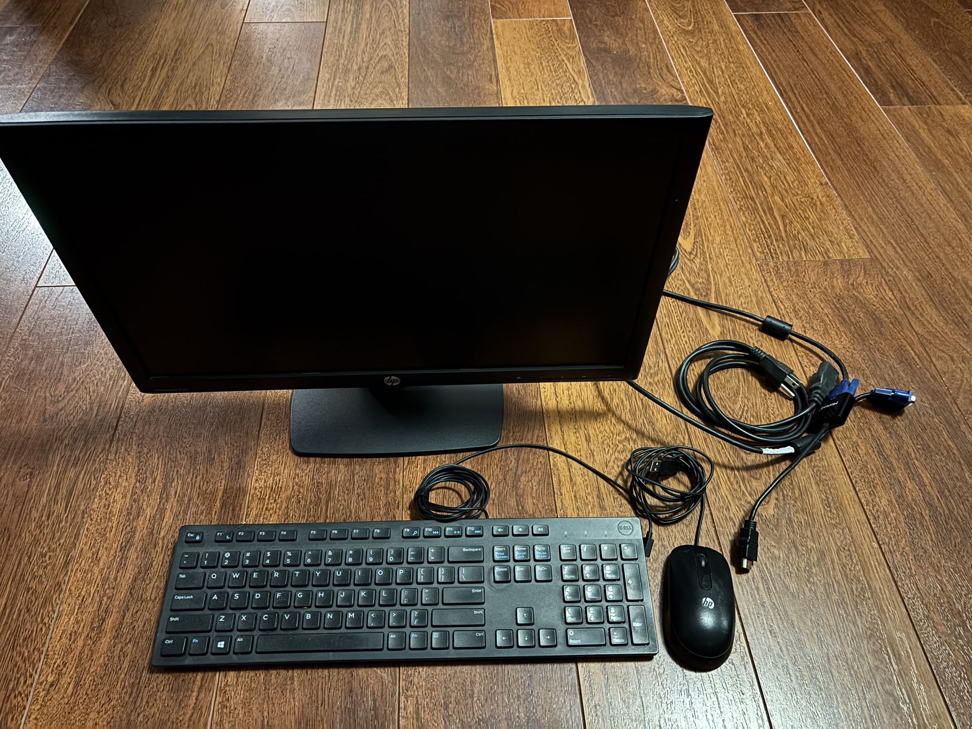 HP 21.5” Monitor, Dell Keyboard, HP Mouse