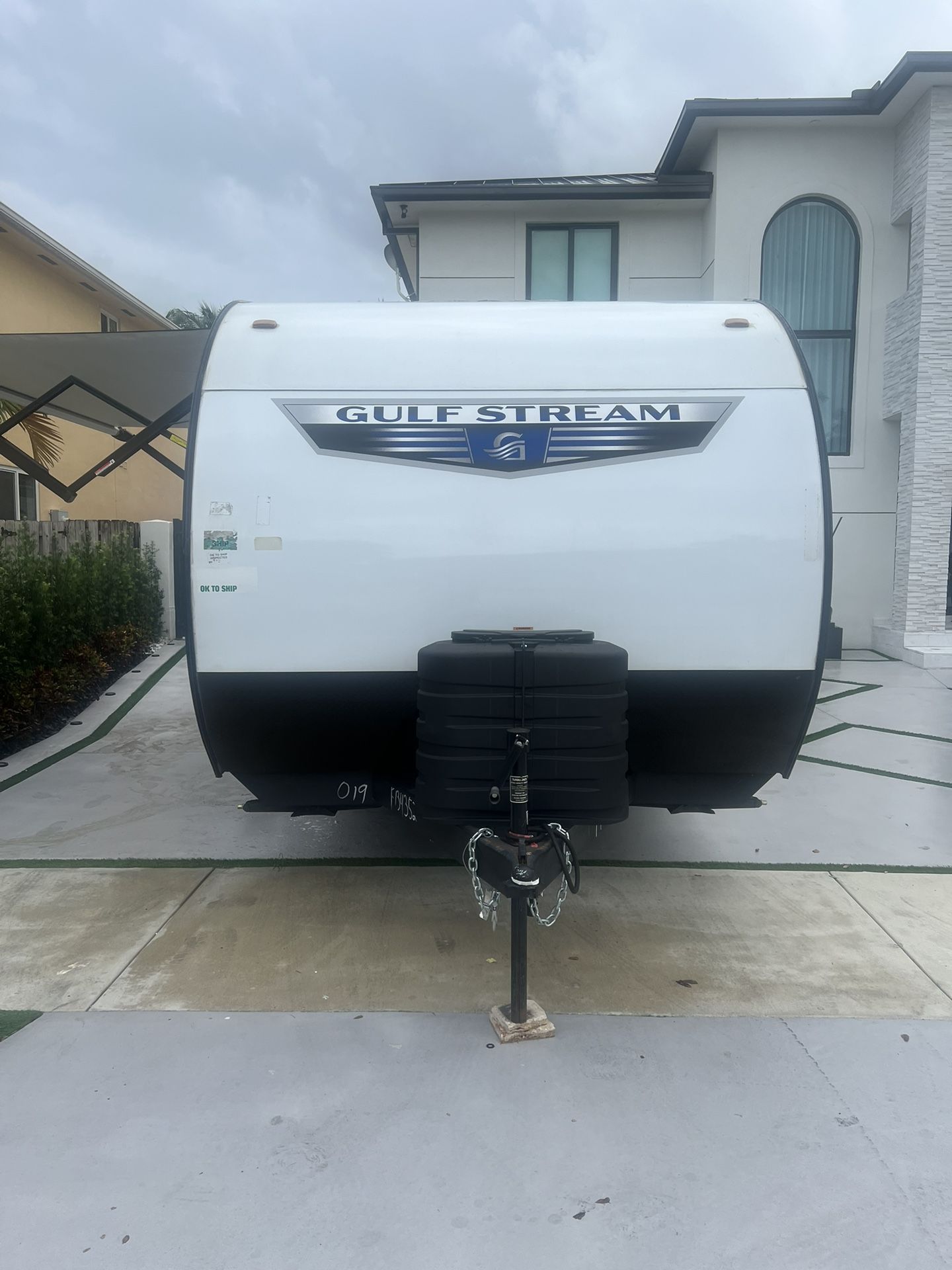 Gulf Stream Travel Tráiler 247BH for Sale in Hialeah Gardens, FL - OfferUp