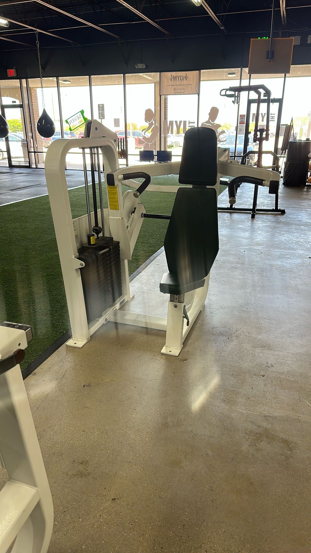 Hoist Wieght Lifting Machines (upper Body And Lower Body)