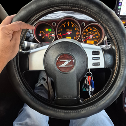 Steering wheel cover