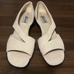 Penmans Marietta Low Wedge Heels Size 10