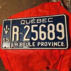 1965 quebec license plate  vintage
