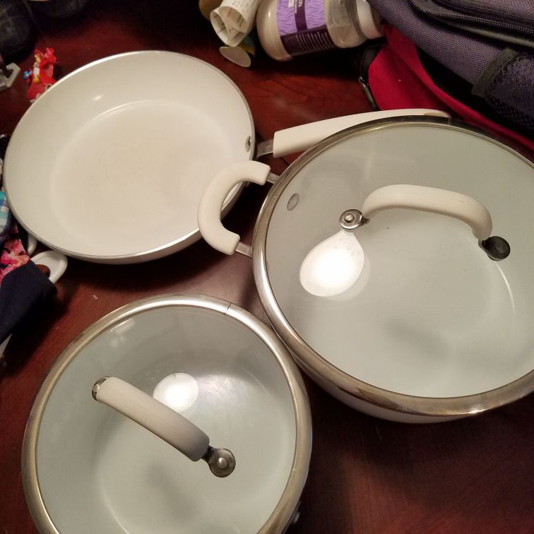 Pampered Chef All-white Aeternum+ non-stick cookware - Cookware Sets -  Westvale, New York, Facebook Marketplace