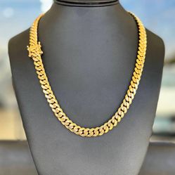 Jewelry Brand New 10k solid yellow gold Miami Cuban link style 22” Chain Necklace 143.6 grams 9.7mm