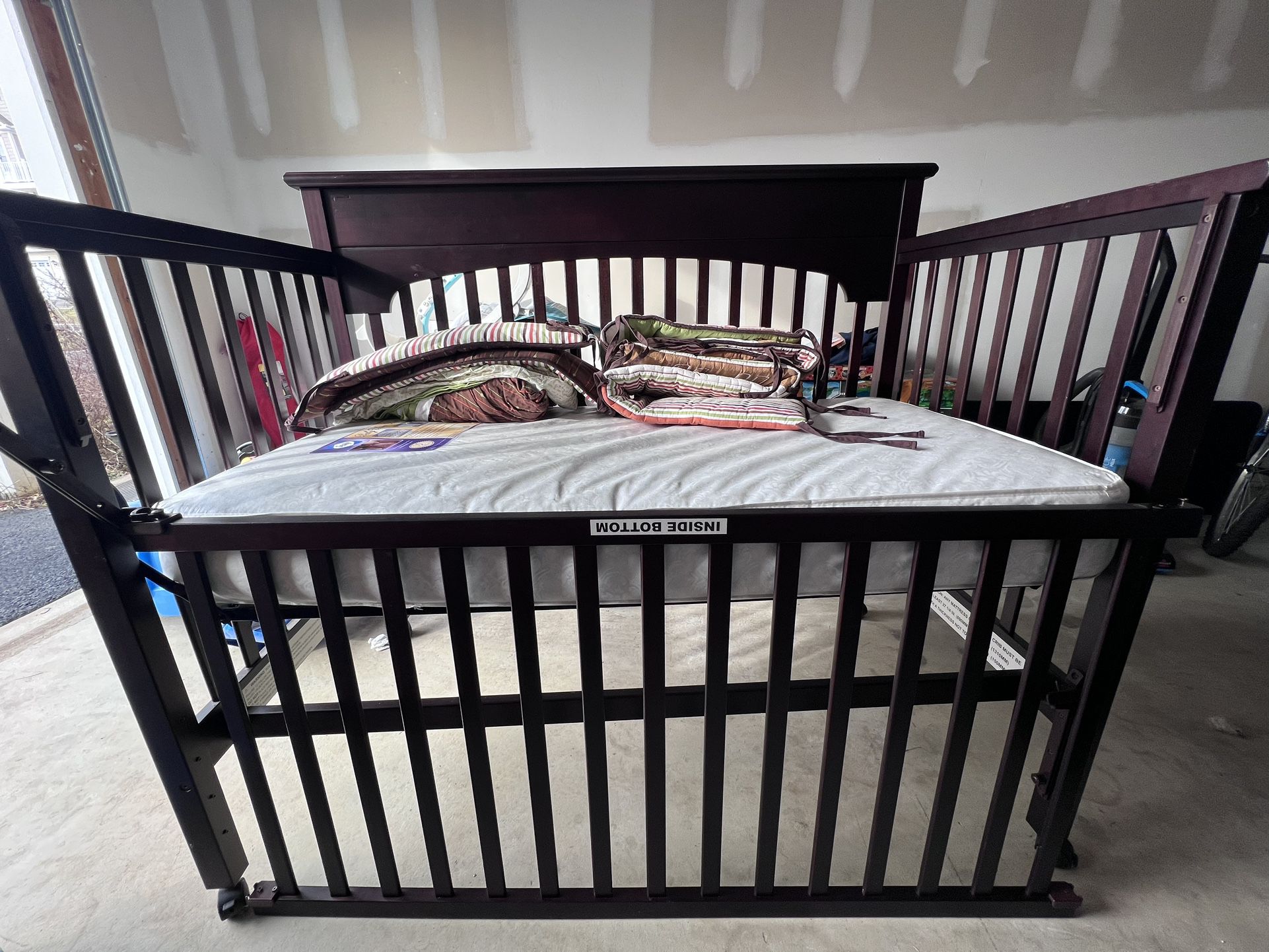 Baby Crib - Greco Brand 