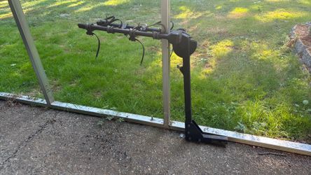 Thule Range 4 Bike Rack