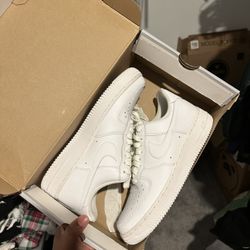 Nike Air Force 1 ’07 White – Size 8.5 New 